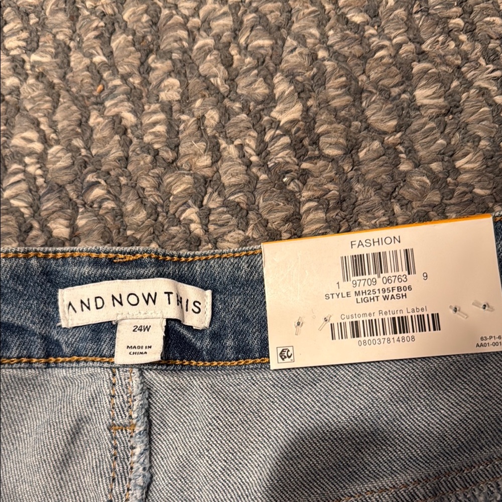 Women's And Now This Ultra High Rise Comfort Stretch Straight Leg Jeans Sz 24W - Picture 3 of 5